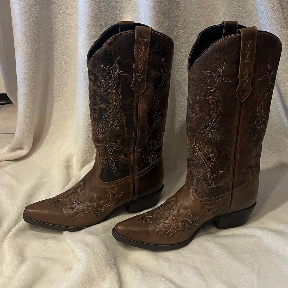 Laredo women’s western boots